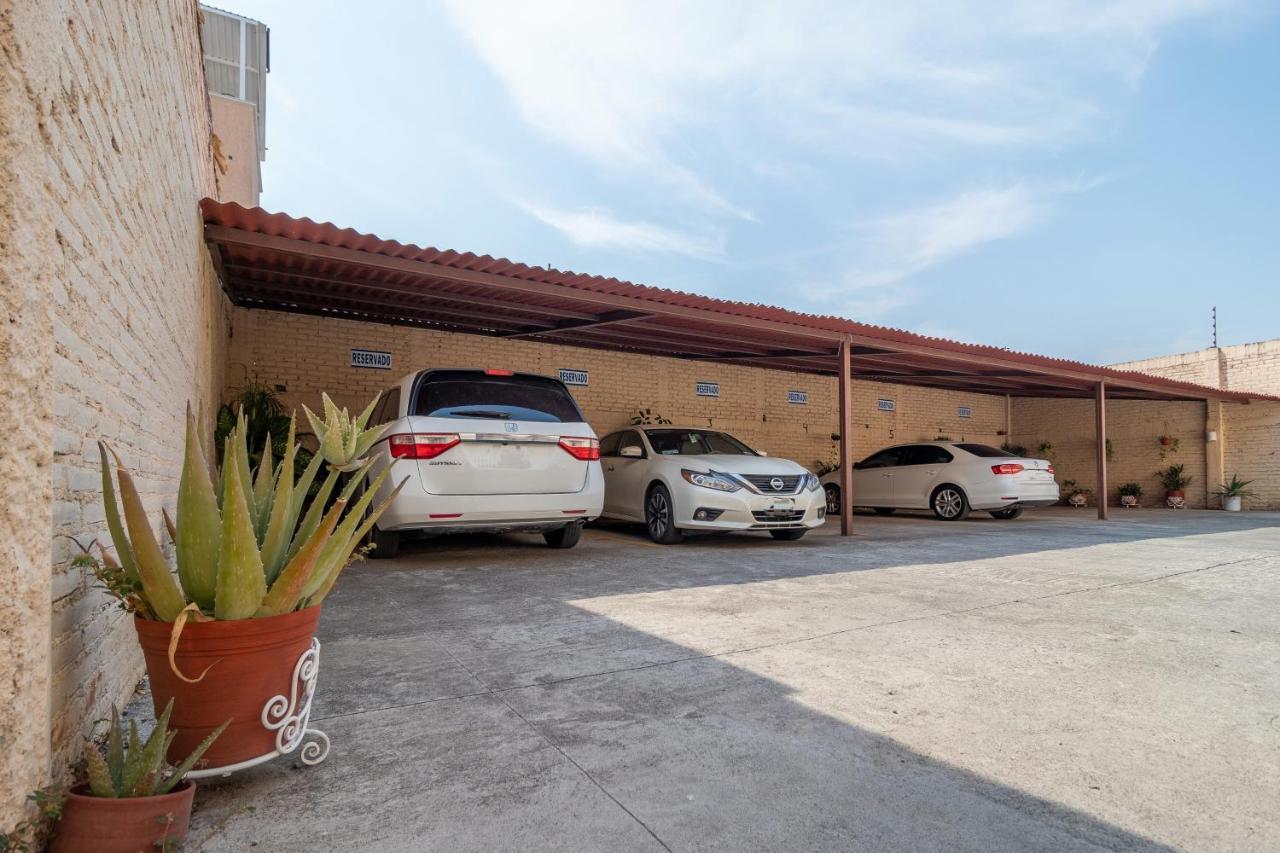 Yuriria Hotel Casa Garatusa מראה חיצוני תמונה